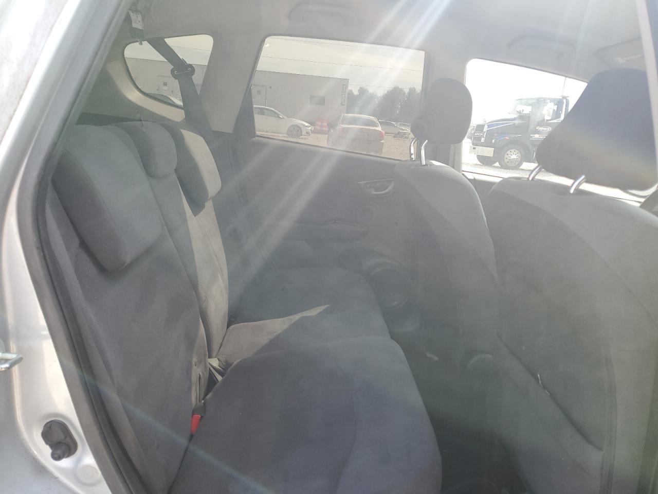 2012 Honda Fit - Image 10
