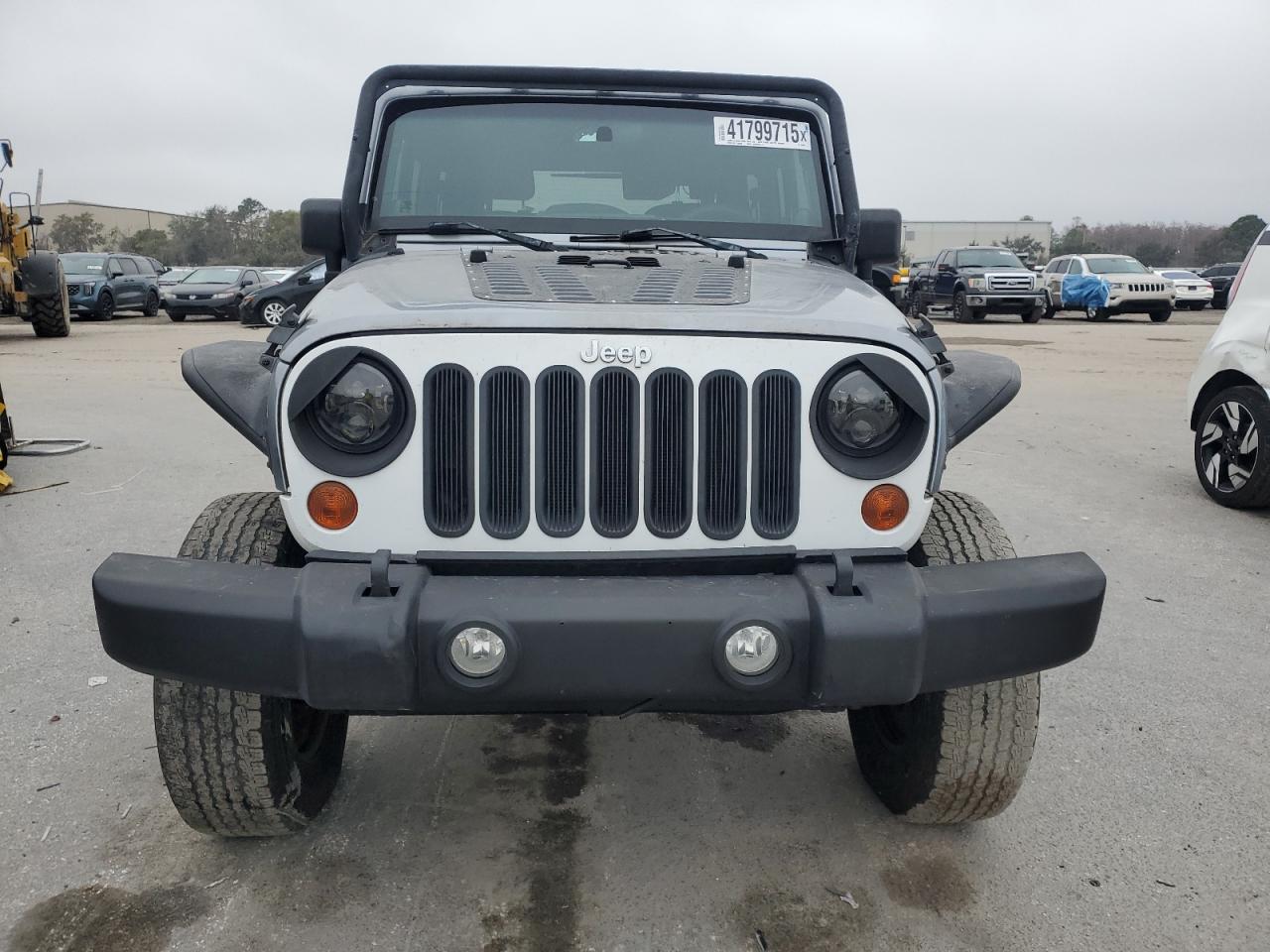 2013 Jeep Wrangler - Image 5