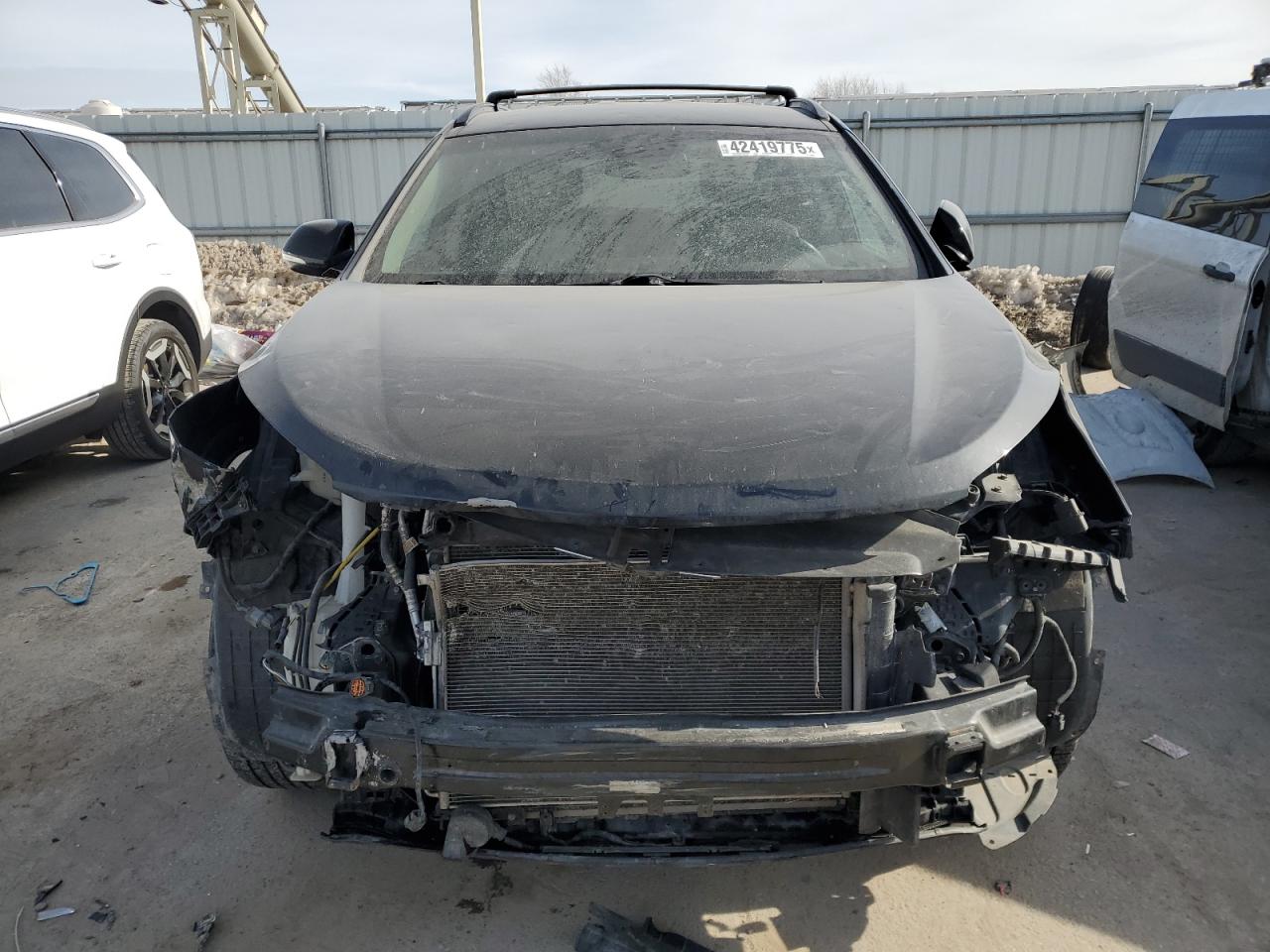 2017 Hyundai Santa Fe - Image 5