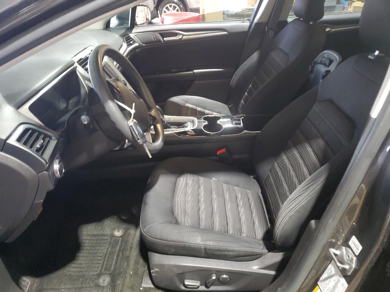 2016 Ford Fusion - Image 7