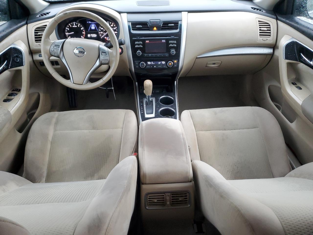 2014 Nissan Altima - Image 8