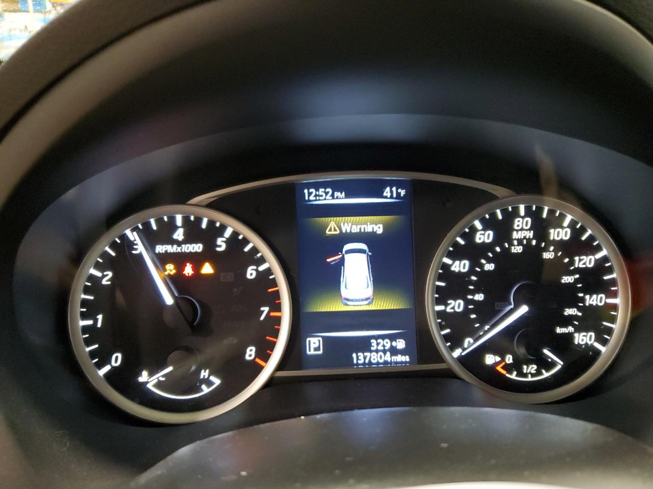 2016 Nissan Sentra - Image 9