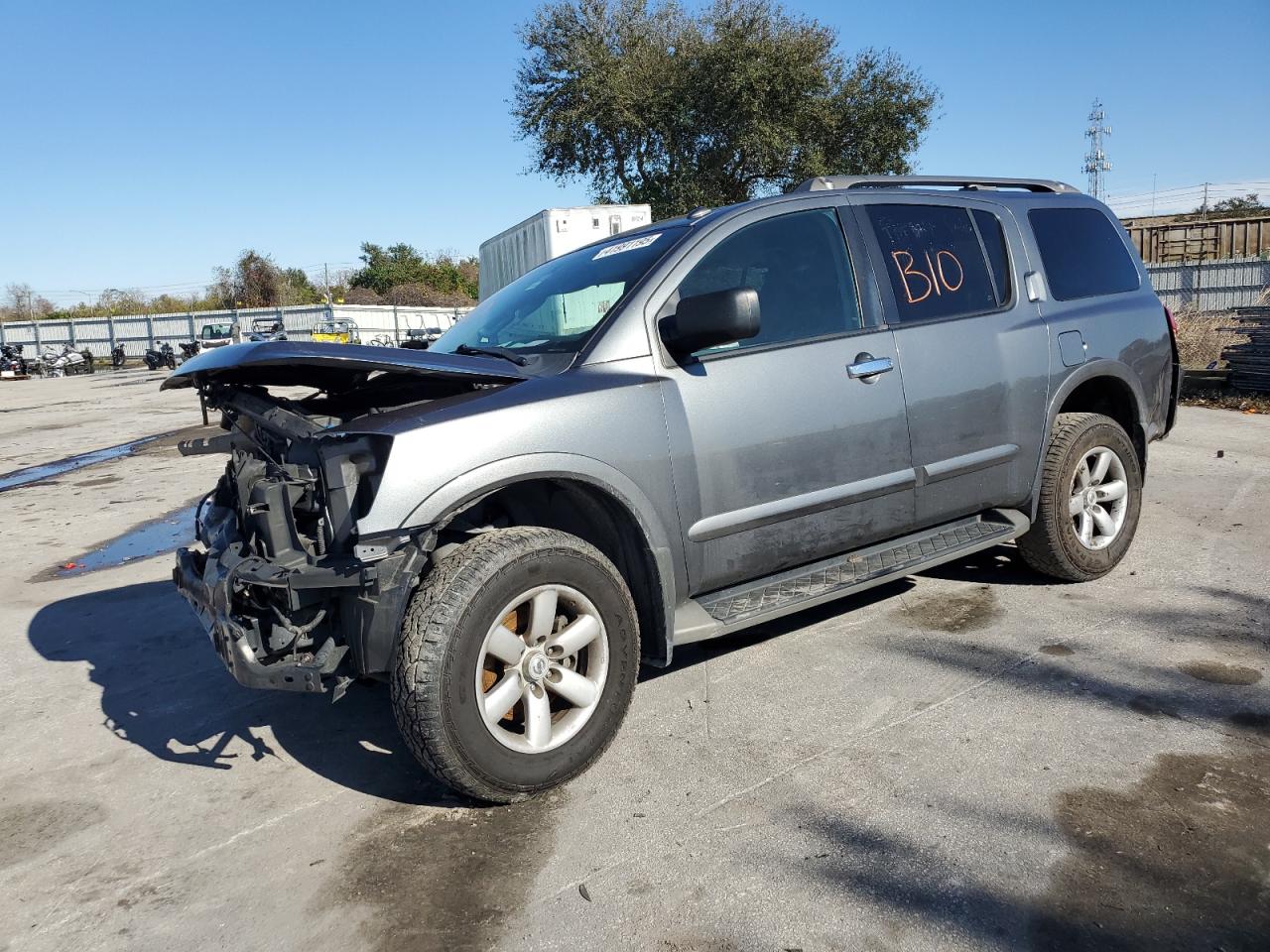 2015 Nissan Armada - Image 1