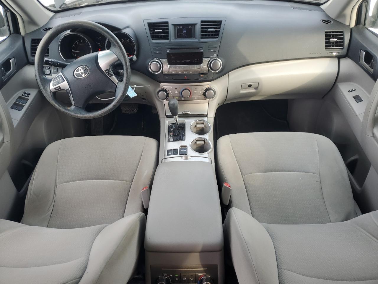 2012 Toyota Highlander - Image 8