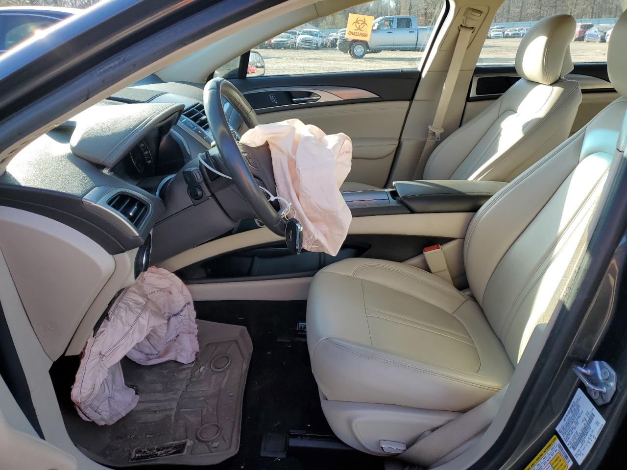 2019 Lincoln MKZ - Image 7