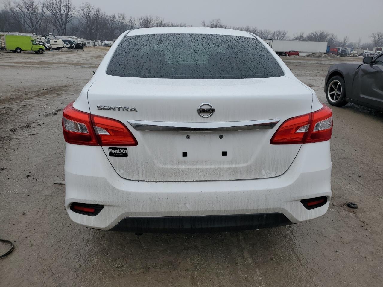 2017 Nissan Sentra - Image 6