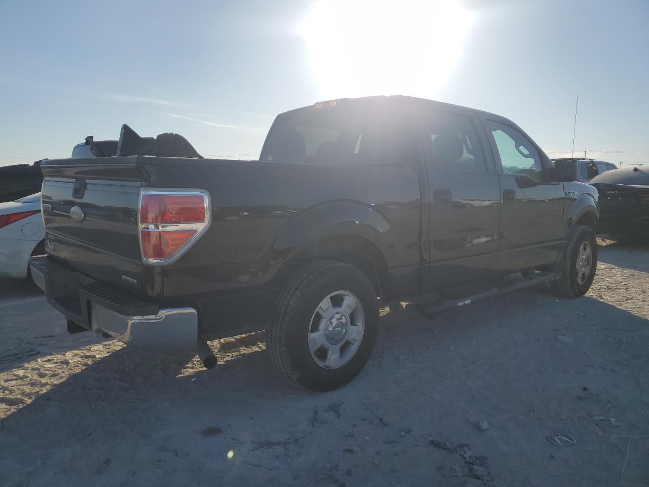2011 Ford F-150 - Image 3