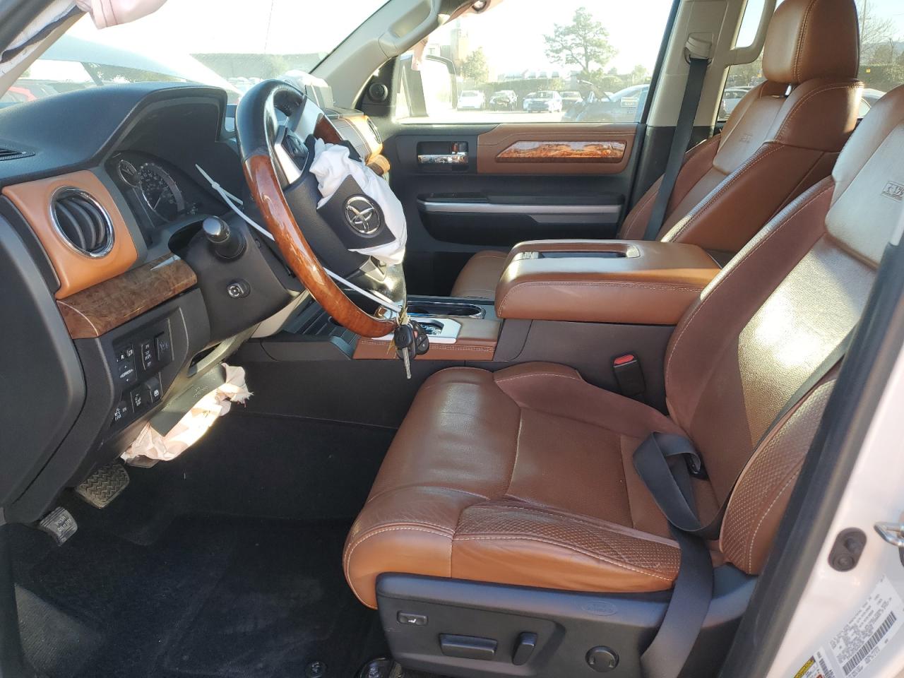 2016 Toyota Tundra - Image 7