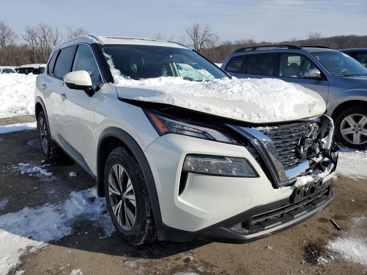 2021 Nissan Rogue - Image 4