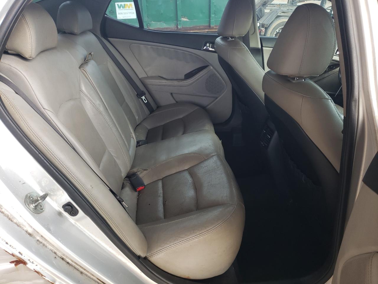 2012 Kia Optima - Image 10