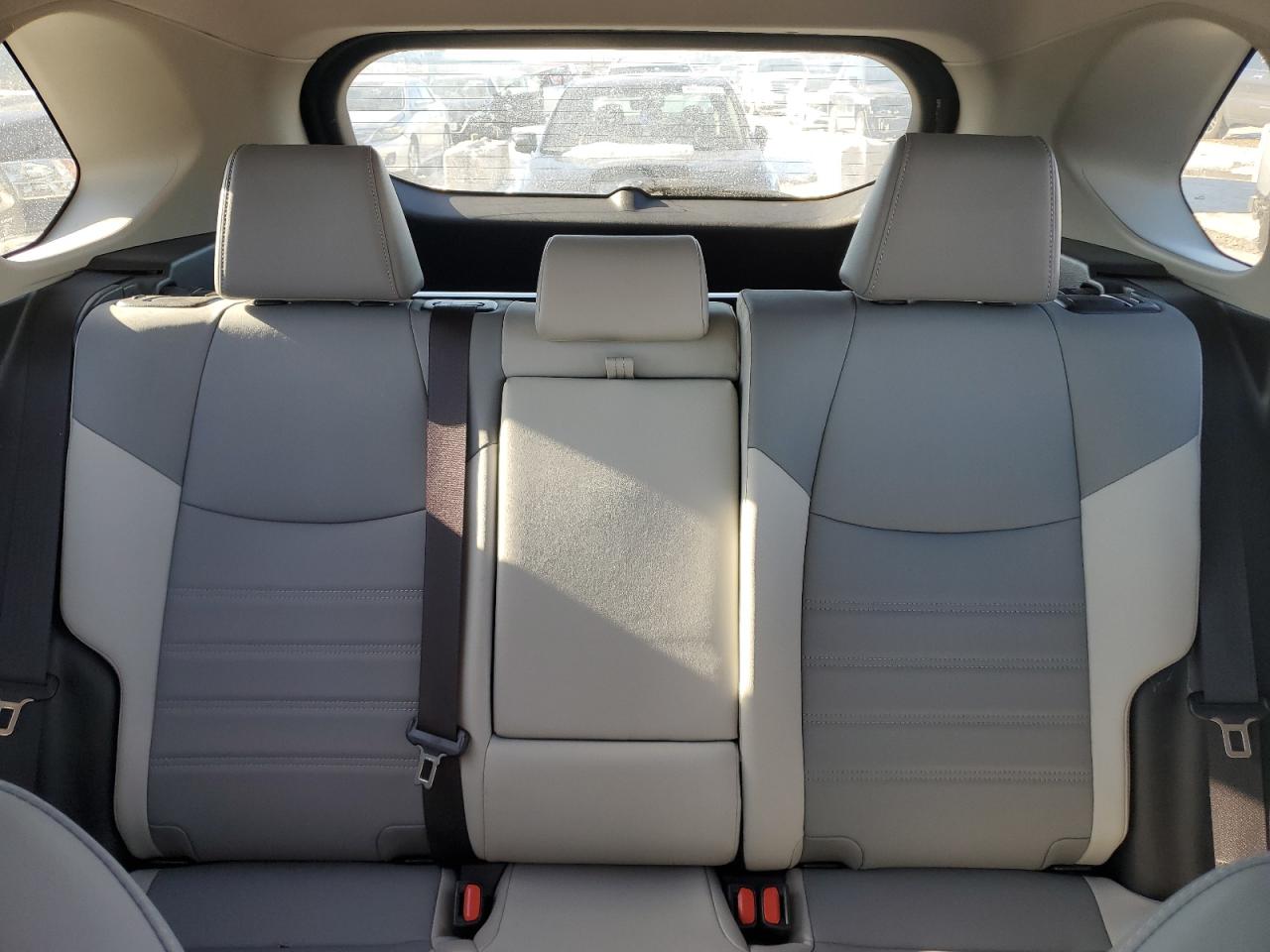 2019 Toyota RAV 4 - Image 10