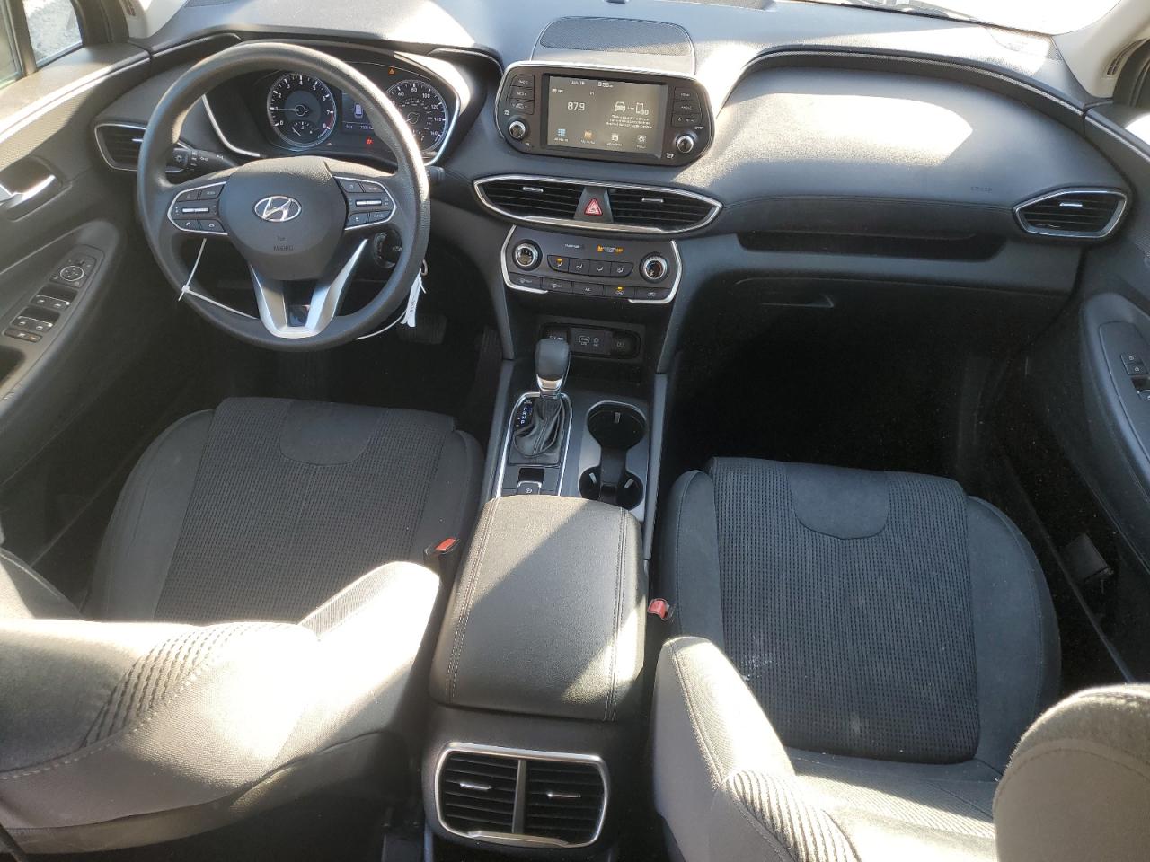 2020 Hyundai Santa Fe - Image 8