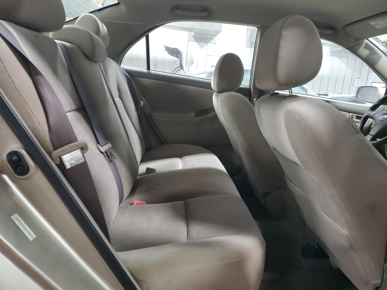 2006 Toyota Corolla - Image 10