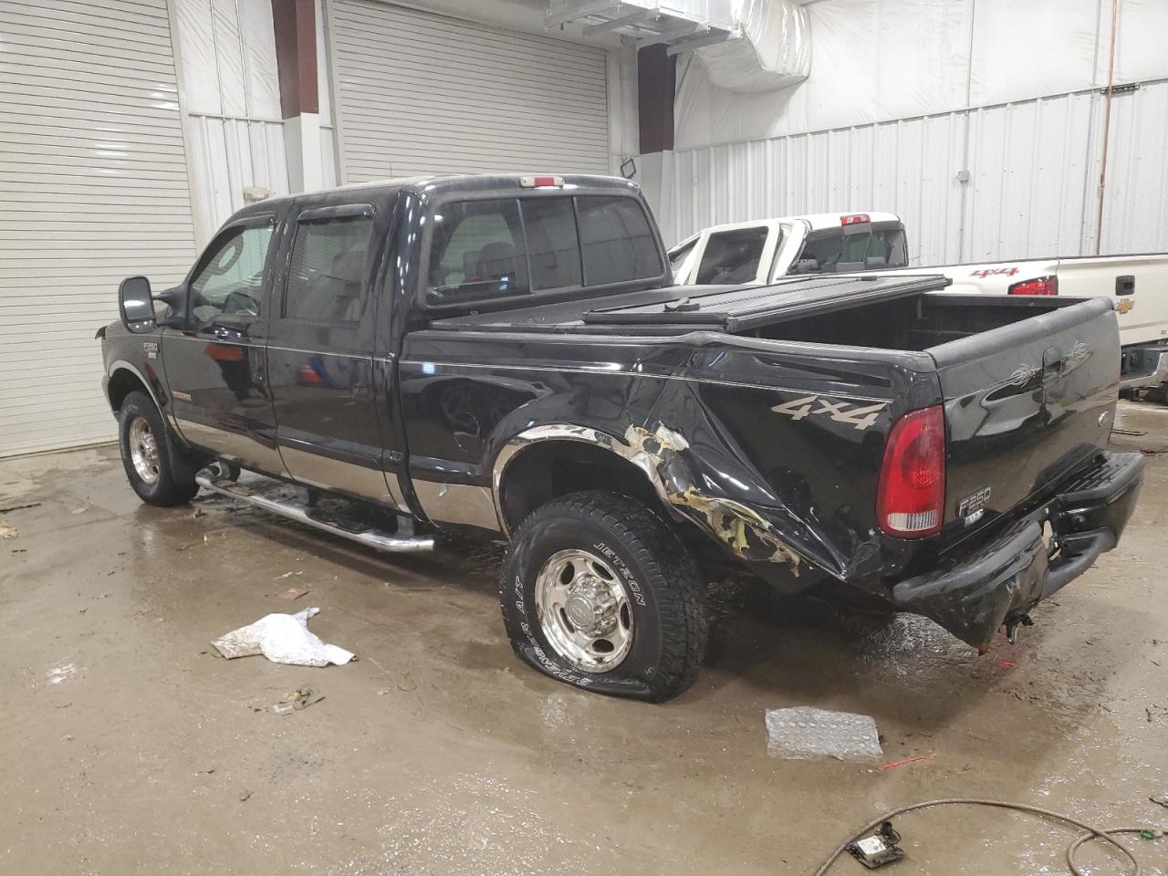 2003 Ford F250 - Image 2