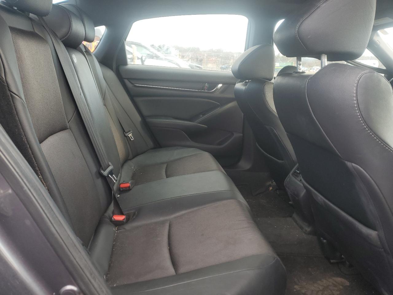 2020 Honda Accord - Image 10