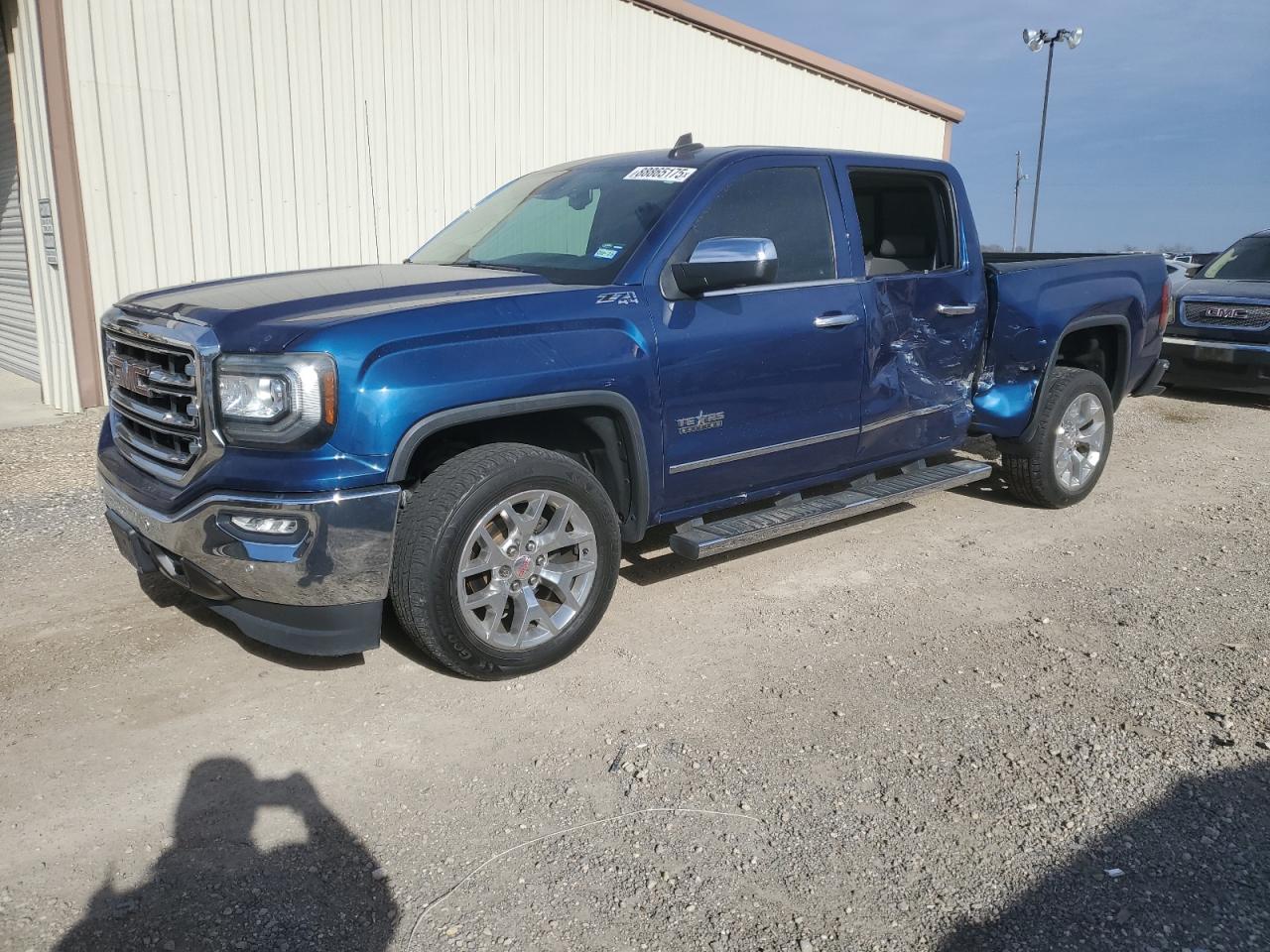 2017 GMC Sierra - Image 1