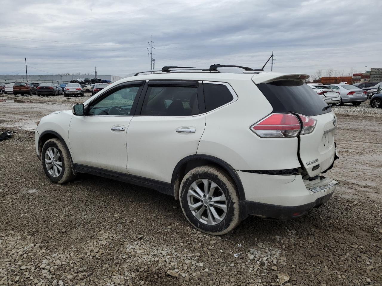 2014 Nissan Rogue - Image 2