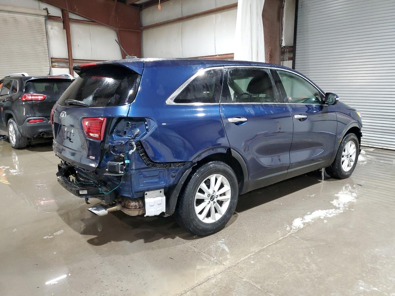 2019 Kia Sorento - Image 3