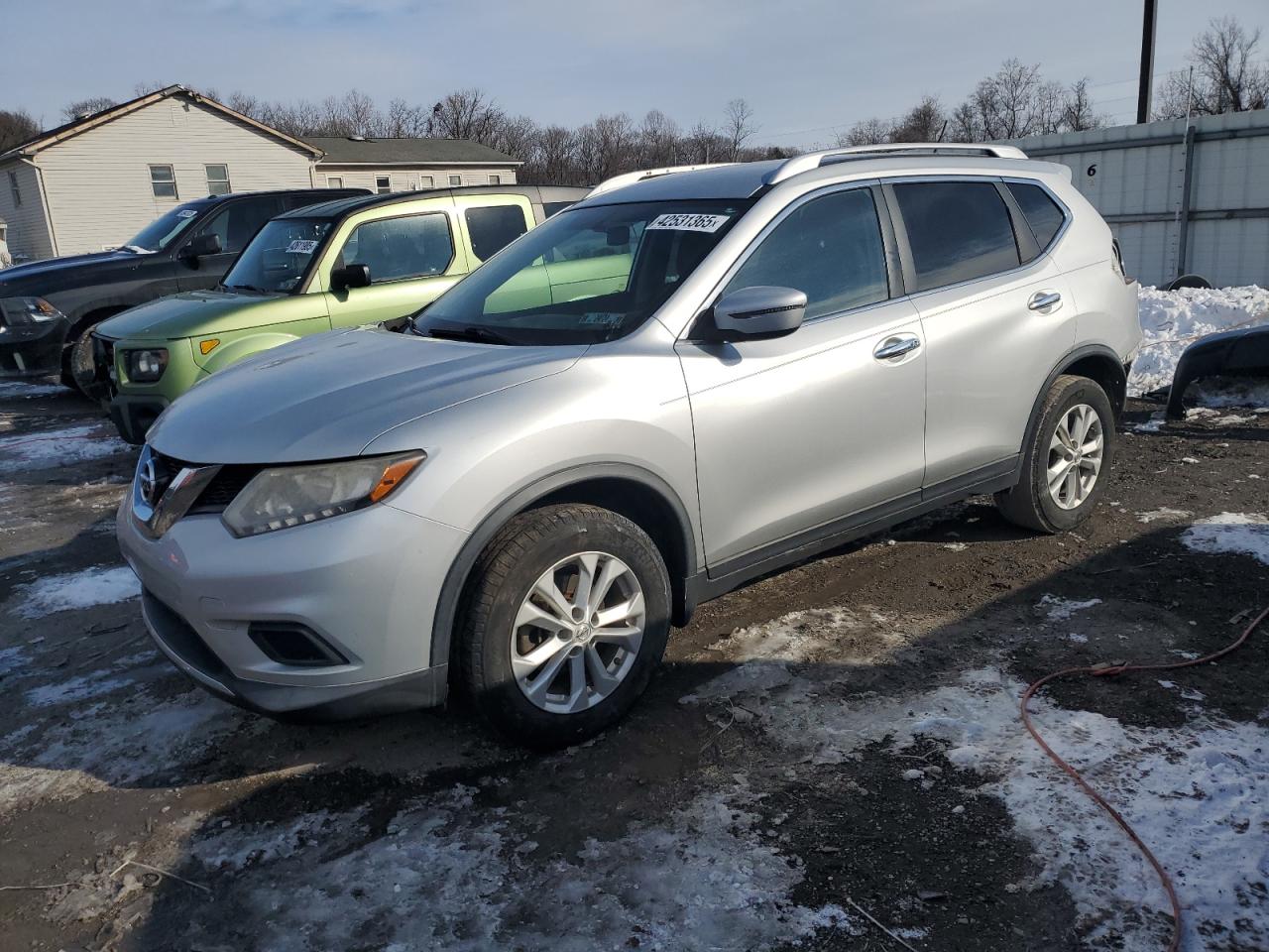 2016 Nissan Rogue - Image 1