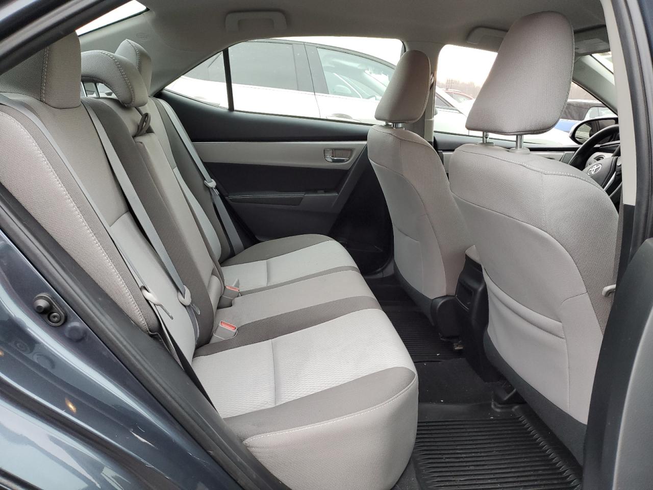 2018 Toyota Corolla L VIN: 2T1BURHE1JC116848 Lot: 87307674