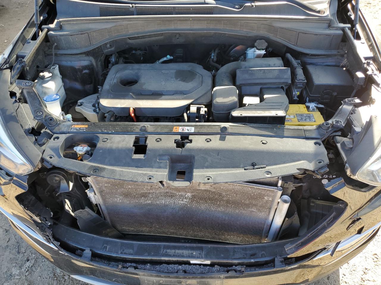 2017 Hyundai Santa Fe - Image 11