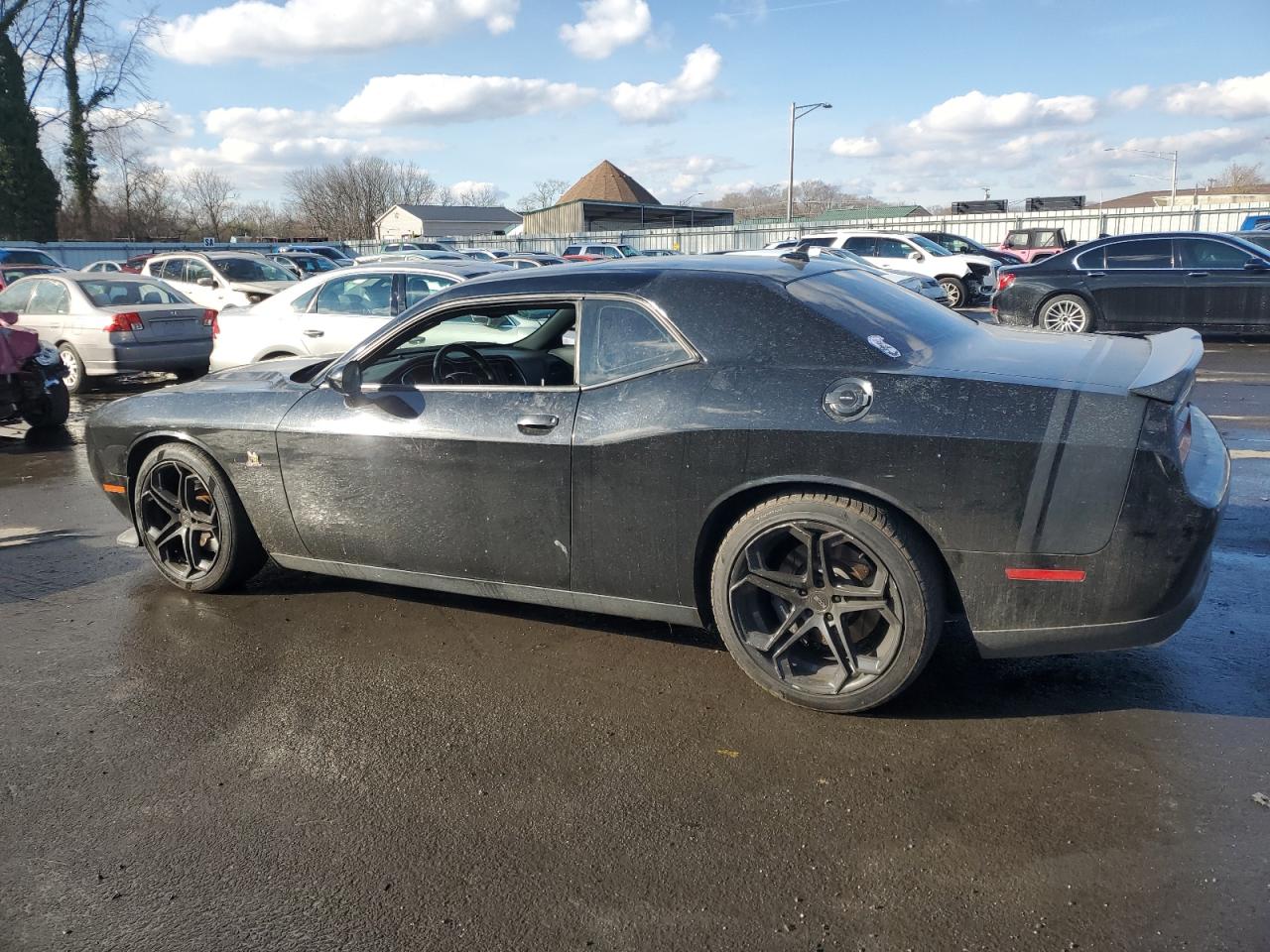2016 Dodge Challenger - Image 2