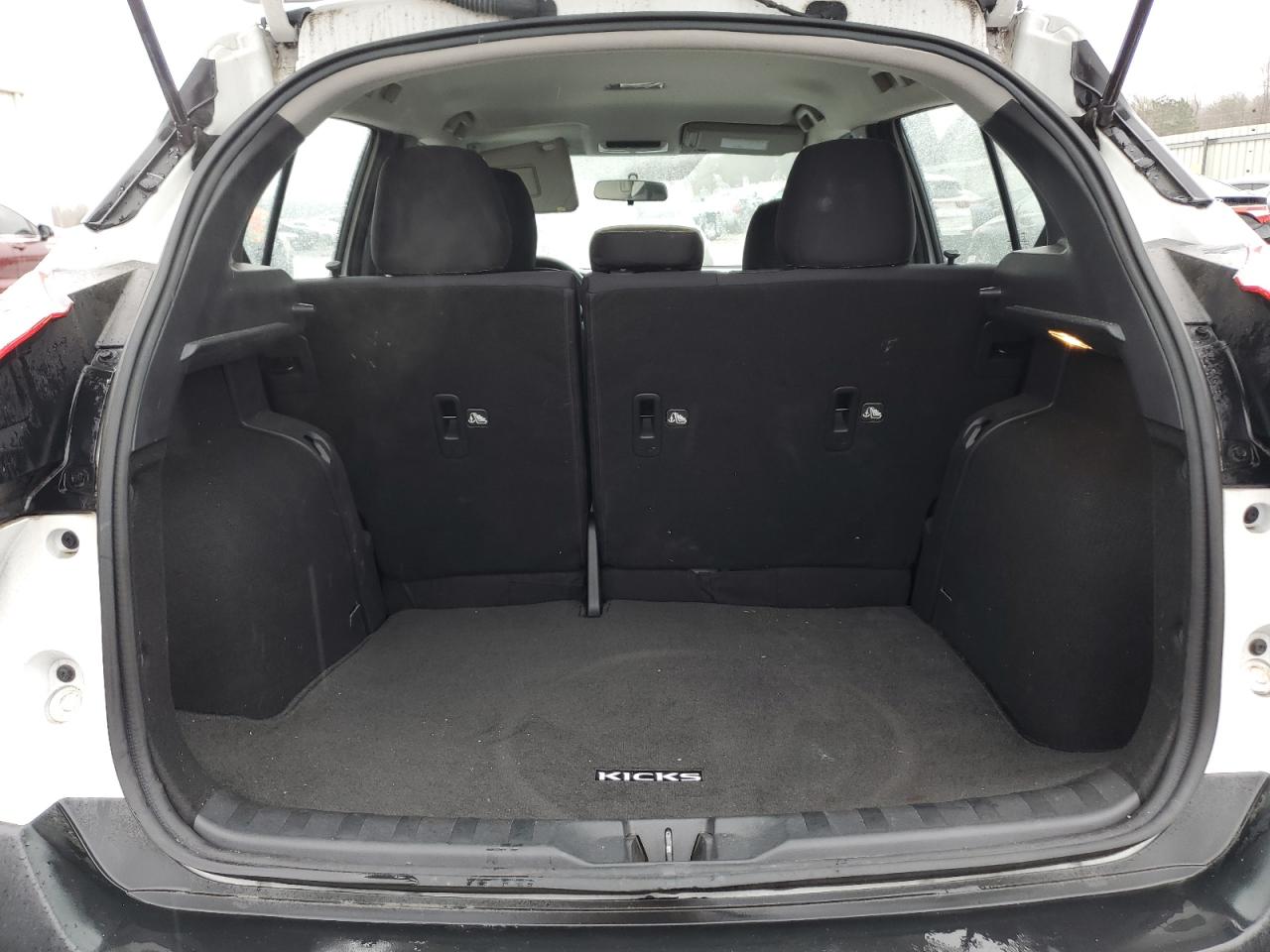 2019 Nissan Kicks - Image 6