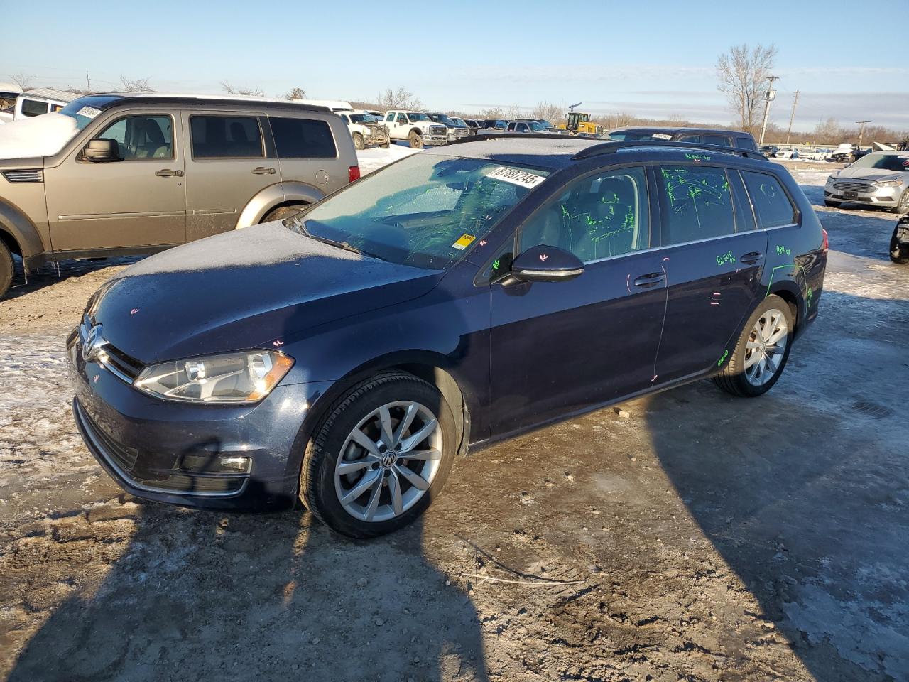 2016 Volkswagen Golf - Image 1