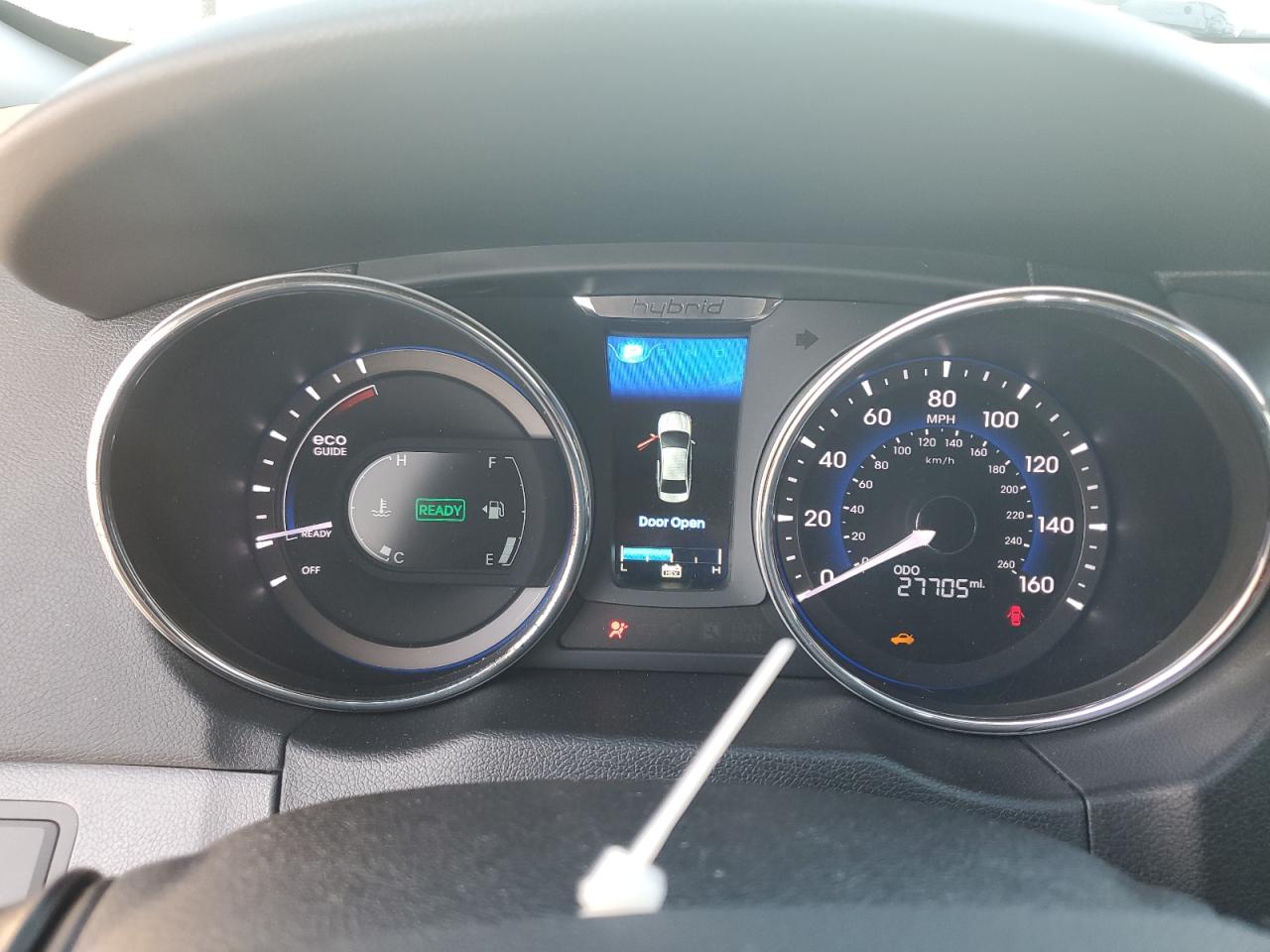 2015 Hyundai Sonata - Image 9