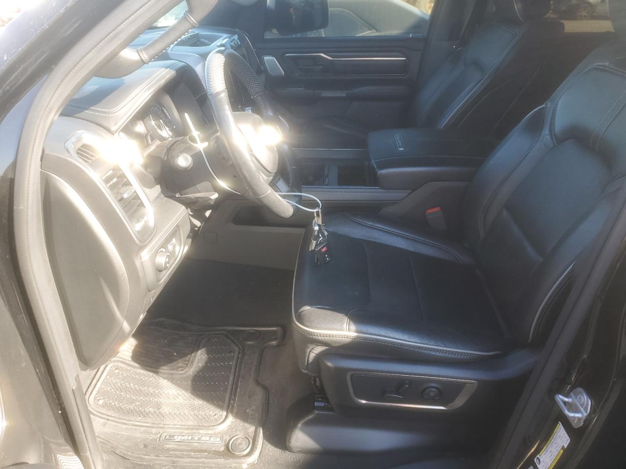 2019 RAM 1500 - Image 7