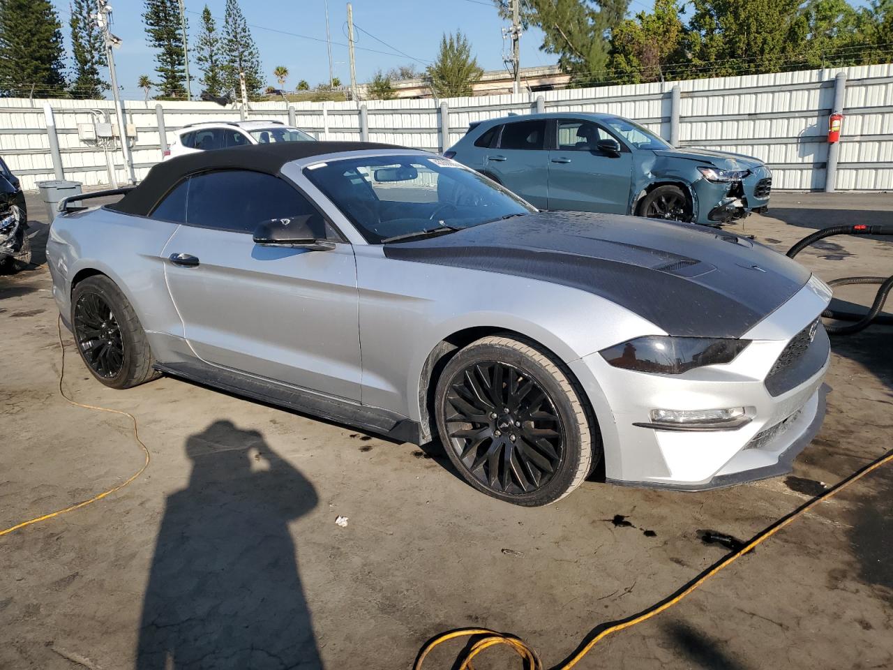 2019 Ford Mustang - Image 4