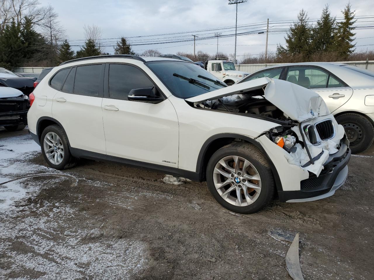 2015 BMW X1 - Image 4