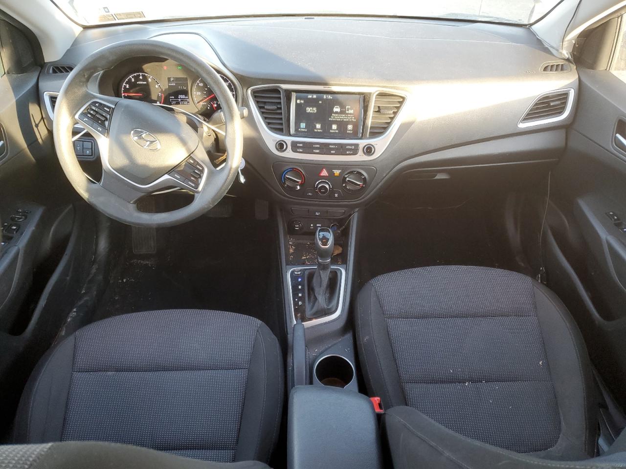 2022 Hyundai Accent - Image 8