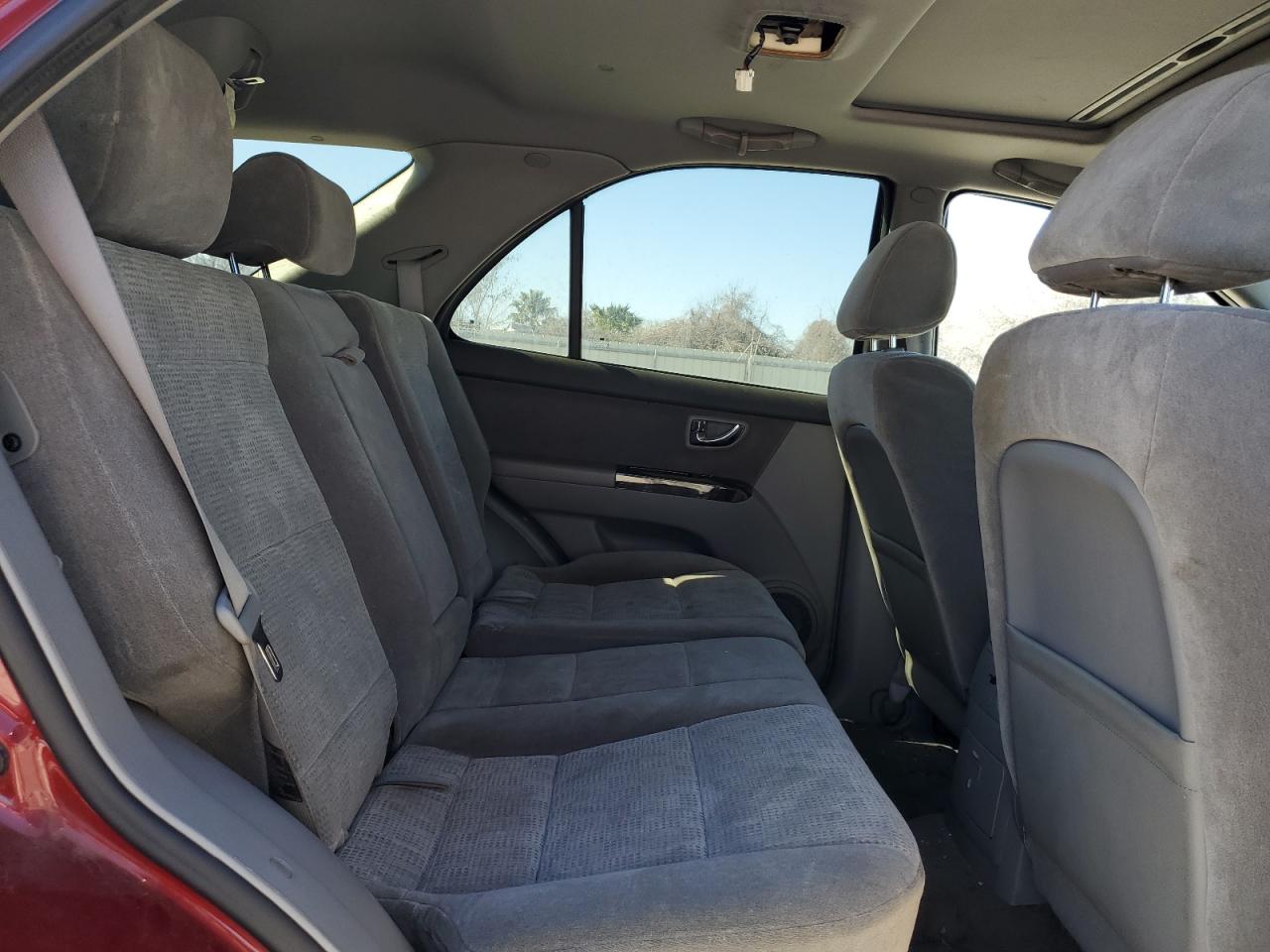 2008 Kia Sorento - Image 10