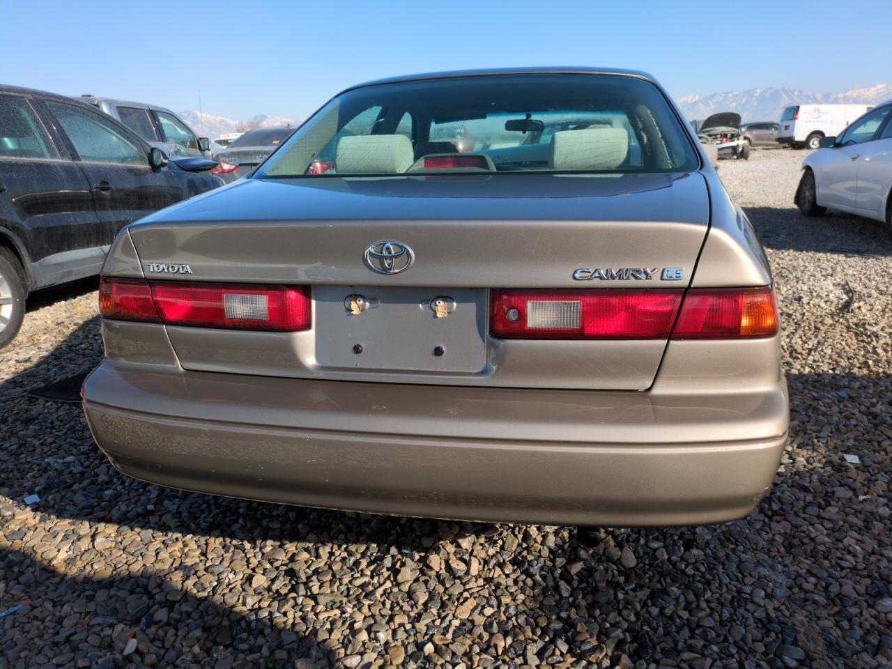 1999 Toyota Camry - Image 6