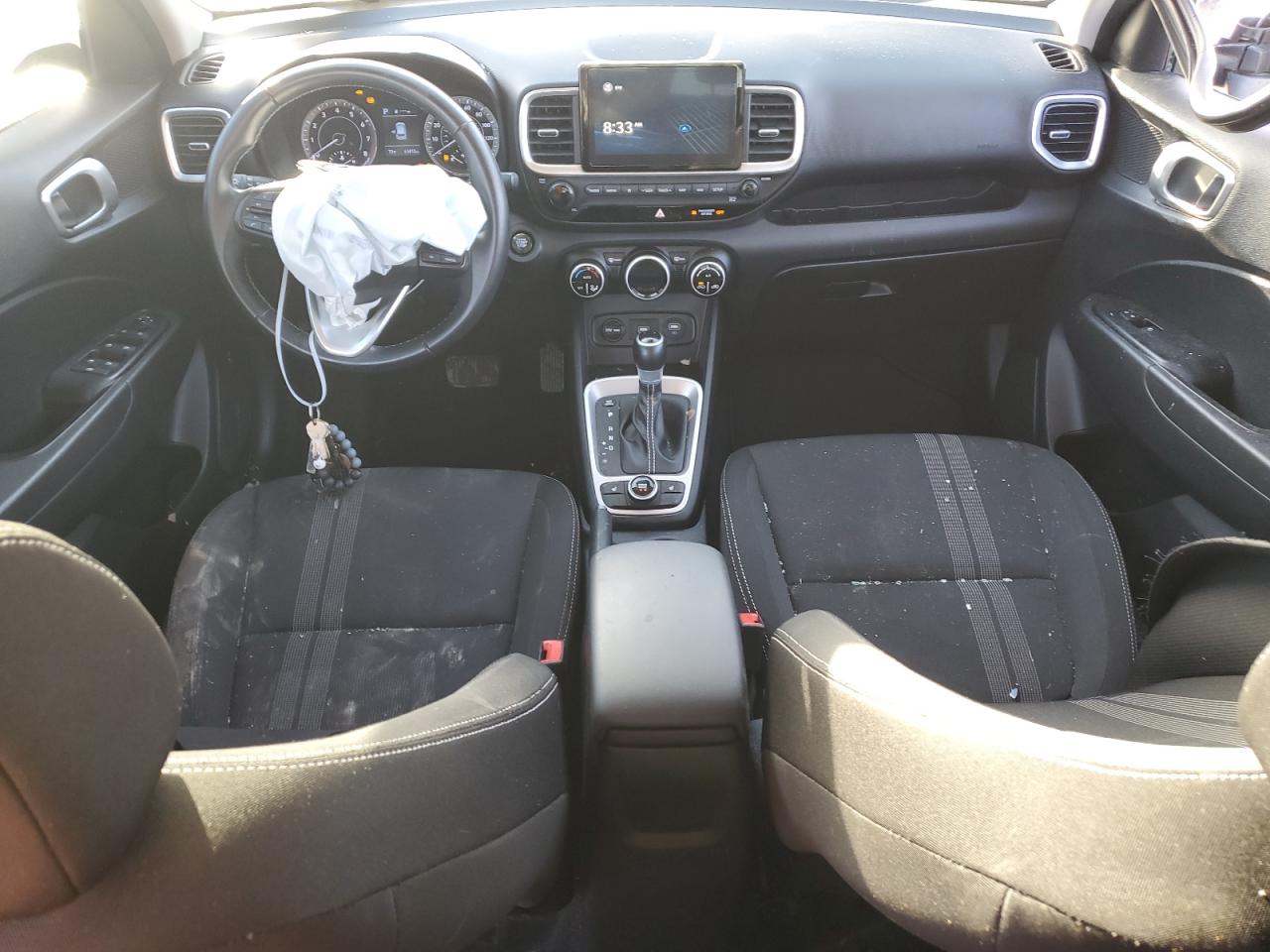 2021 Hyundai Venue - Image 8