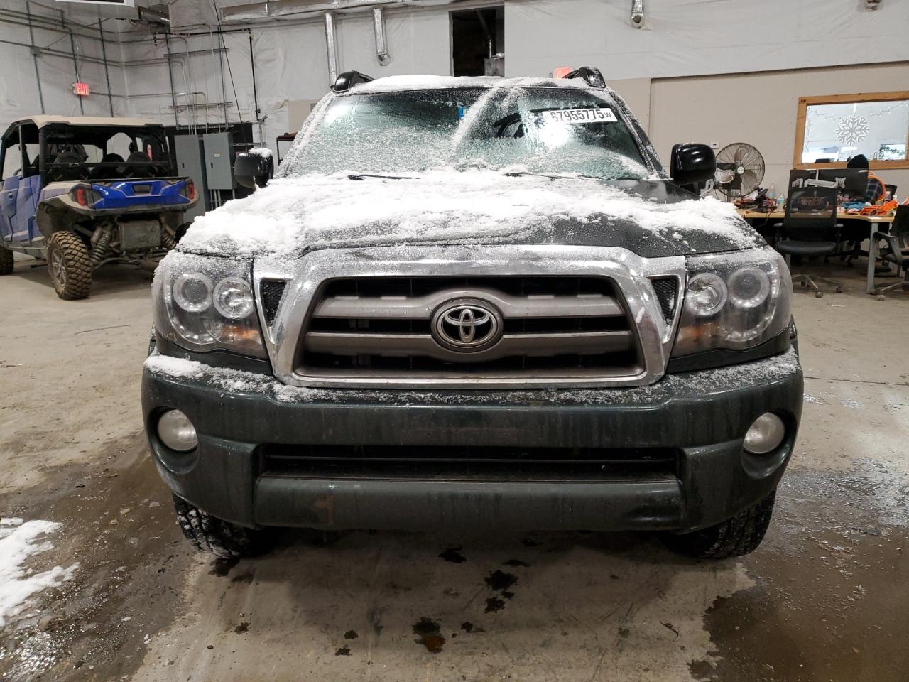 2010 Toyota Tacoma - Image 5