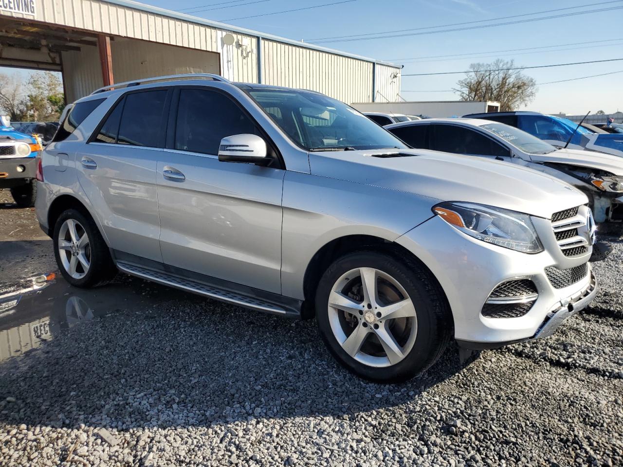 2016 Mercedes-Benz GLE - Image 4