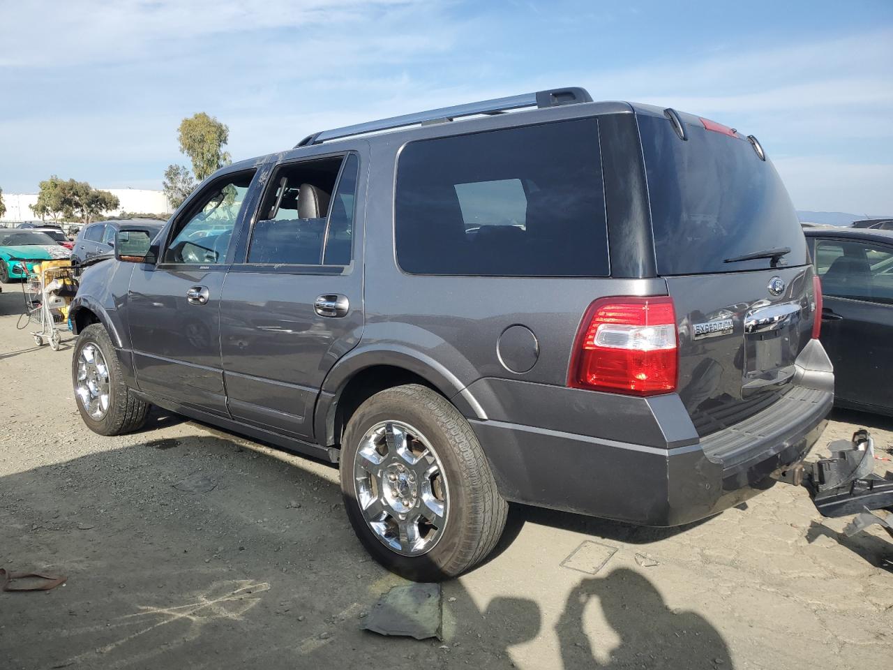 2014 Ford Expedition - Image 2