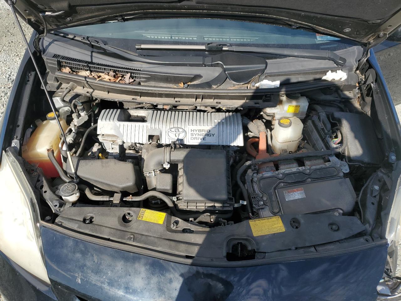 2013 Toyota Prius - Image 12