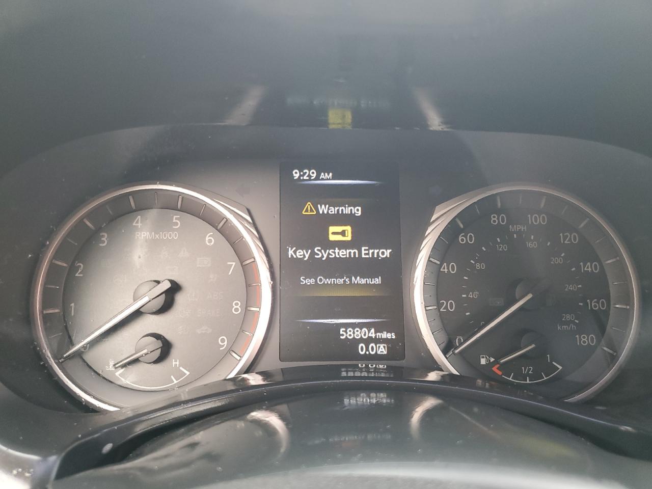 2018 Infiniti Q50 - Image 9