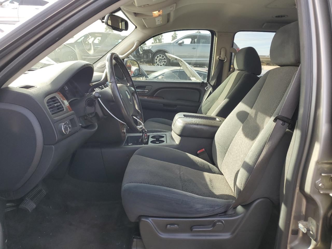 2007 Chevrolet Tahoe - Image 7
