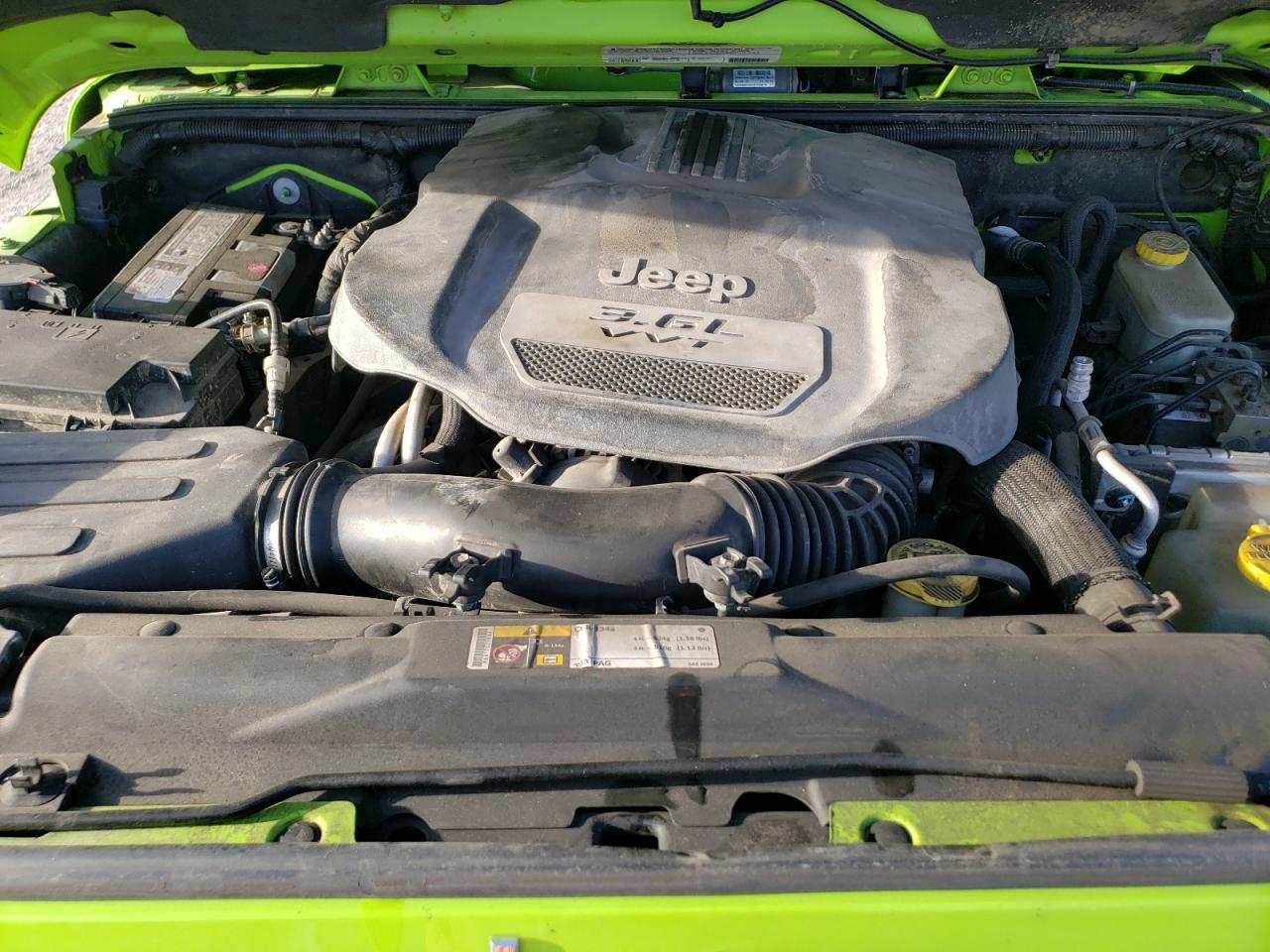2012 Jeep Wrangler - Image 12