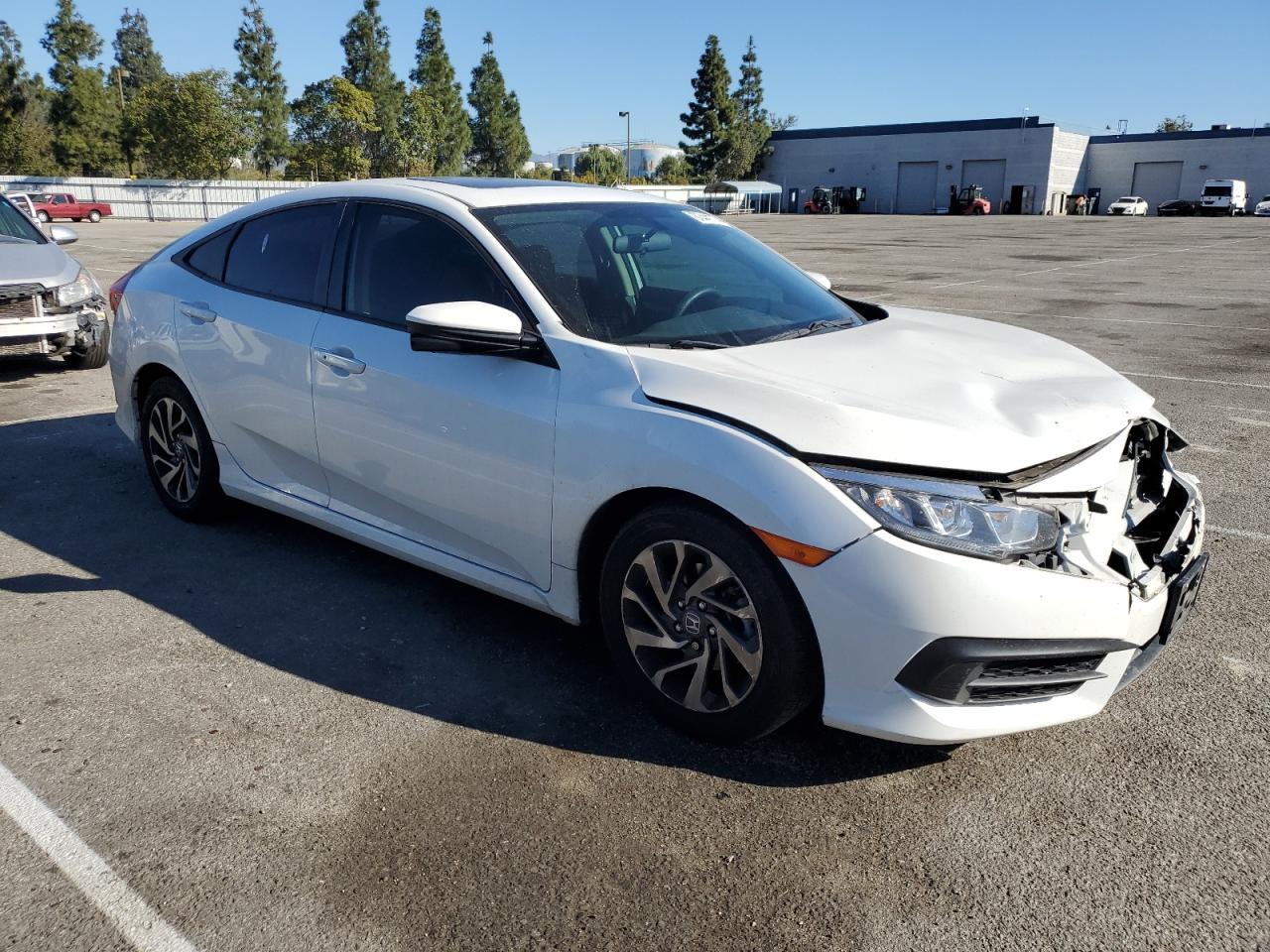 VIN 19XFC2F76GE200867 2016 HONDA CIVIC no.4