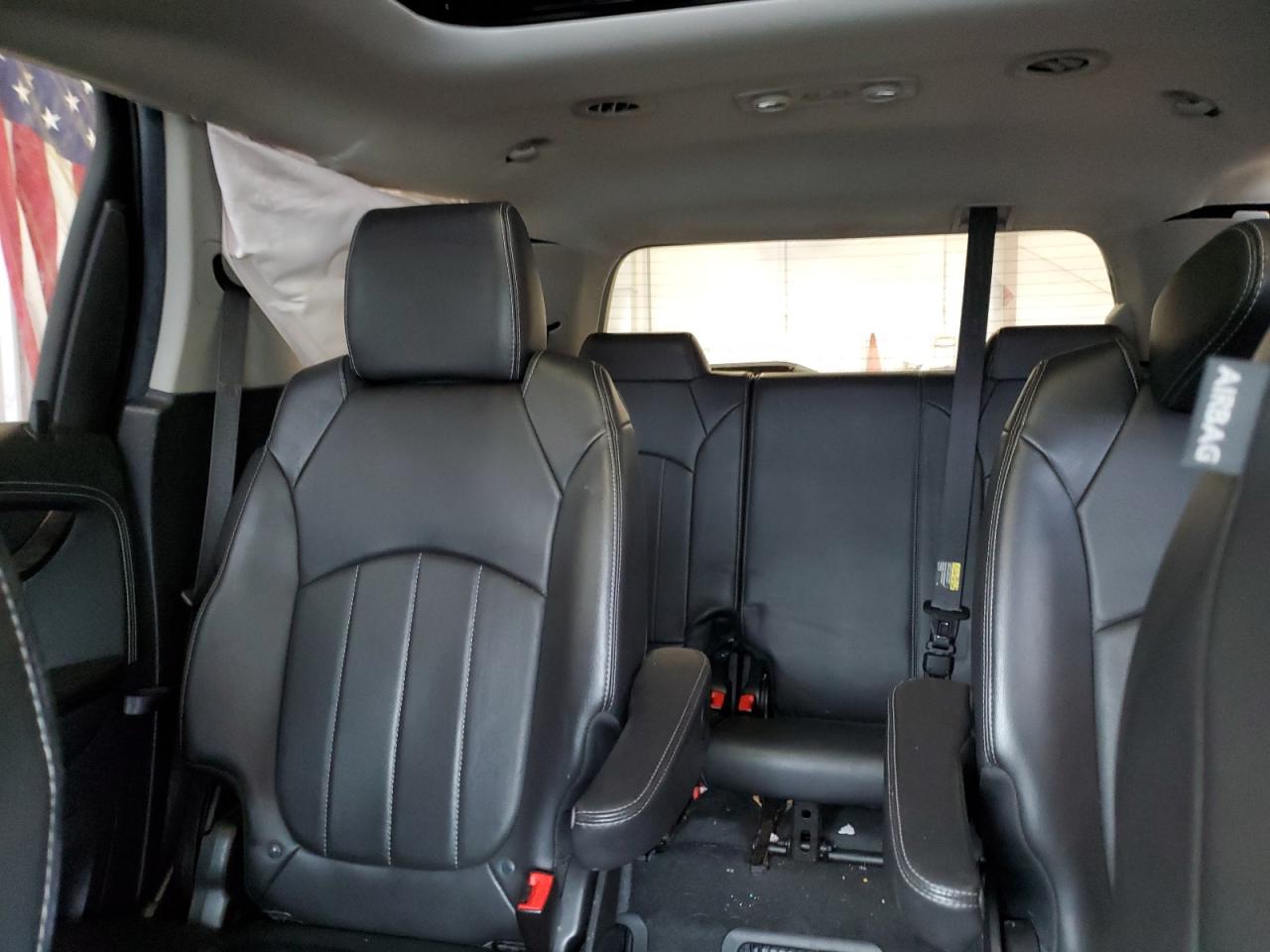 2016 GMC Acadia - Image 10