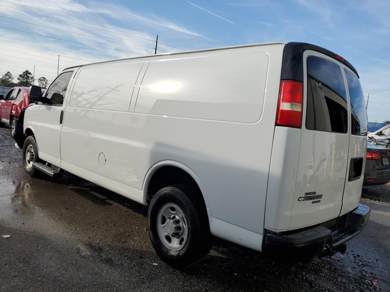 2016 Chevrolet Express - Image 2