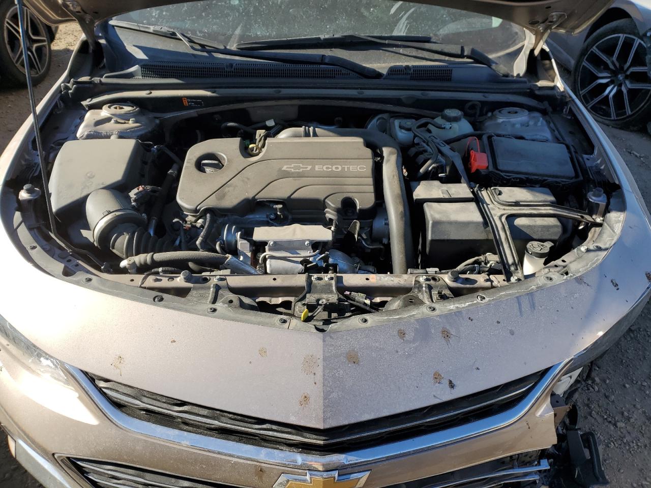 2018 Chevrolet Malibu - Image 11