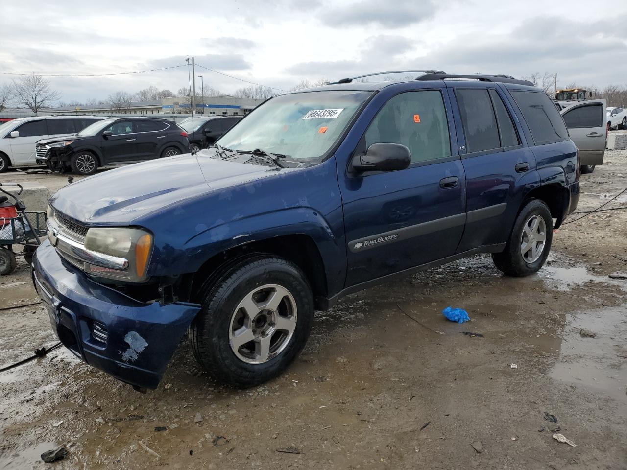 2004 Chevrolet TrailBlazer - Image 1