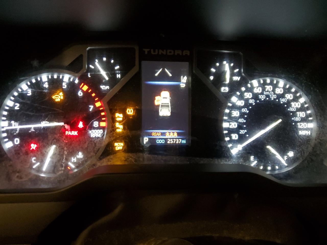 2022 Toyota Tundra - Image 9