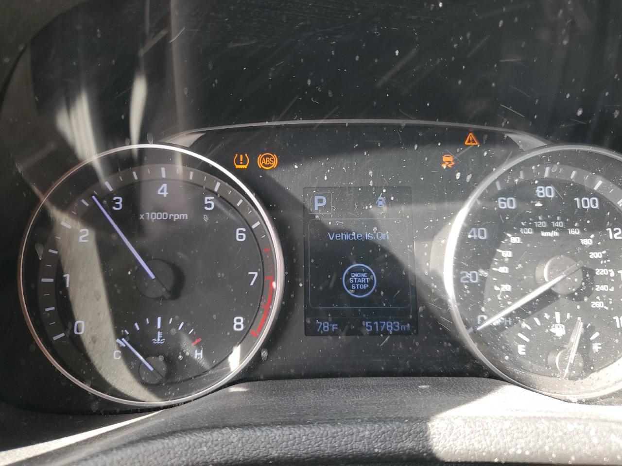 2017 Hyundai Elantra - Image 9